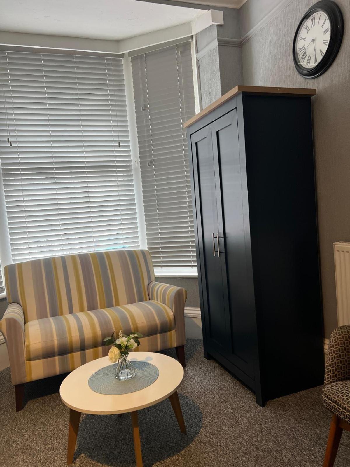 Regent Hotel Истборн Екстериор снимка